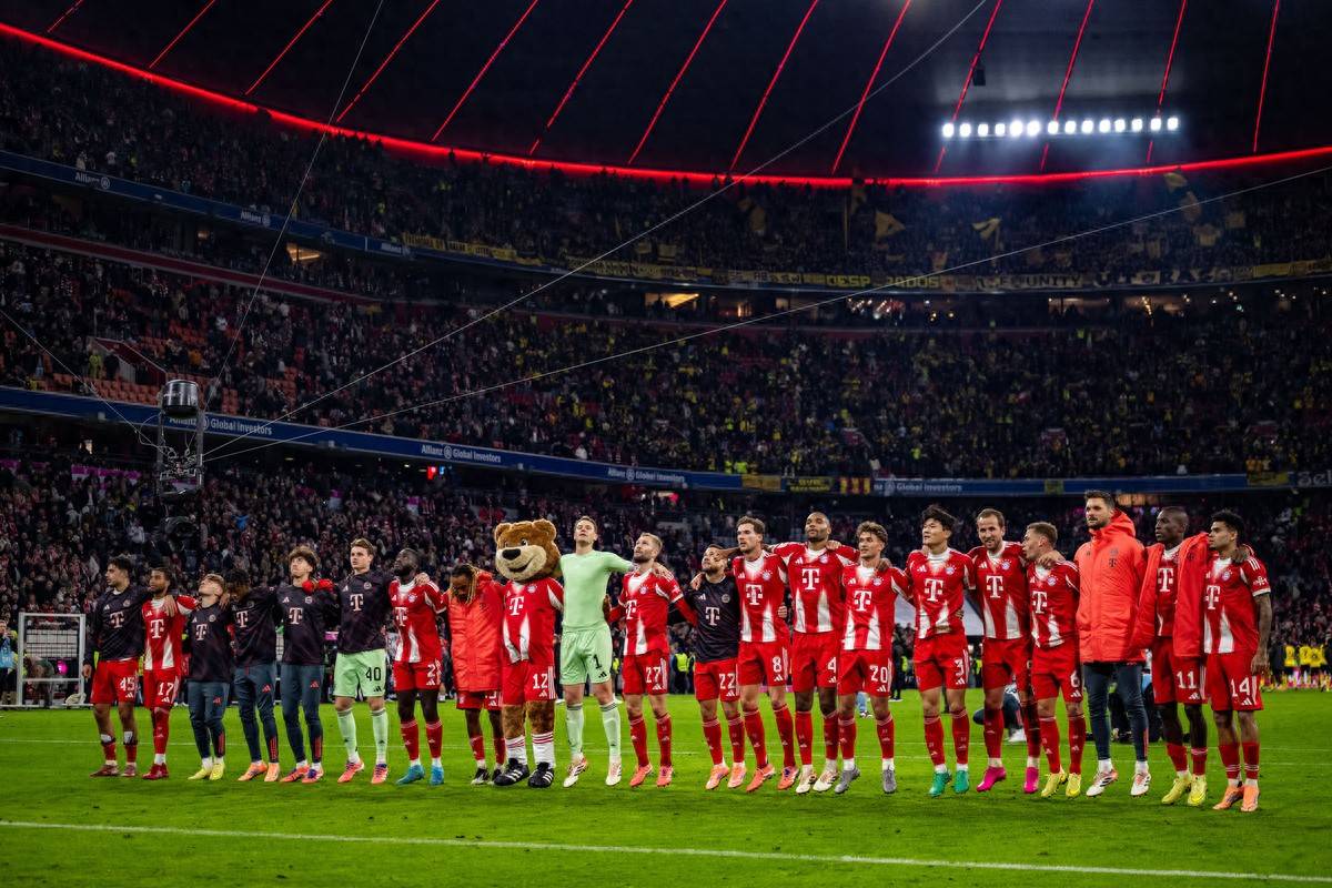 拜仁4-0大胜布鲁日：青春风暴席卷欧冠，莱默尔闪耀卡尔惊艳